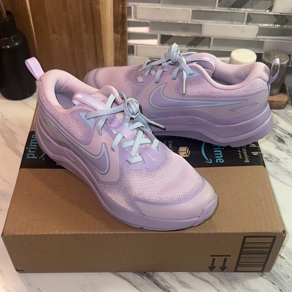 Nike Women's Lavender/Pastel Running Sneakers